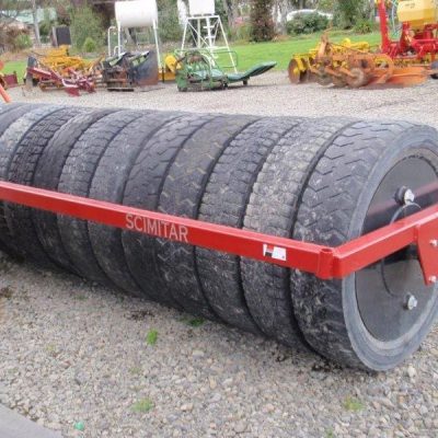 Scimitar-Rubber-Tyred-Roller-02